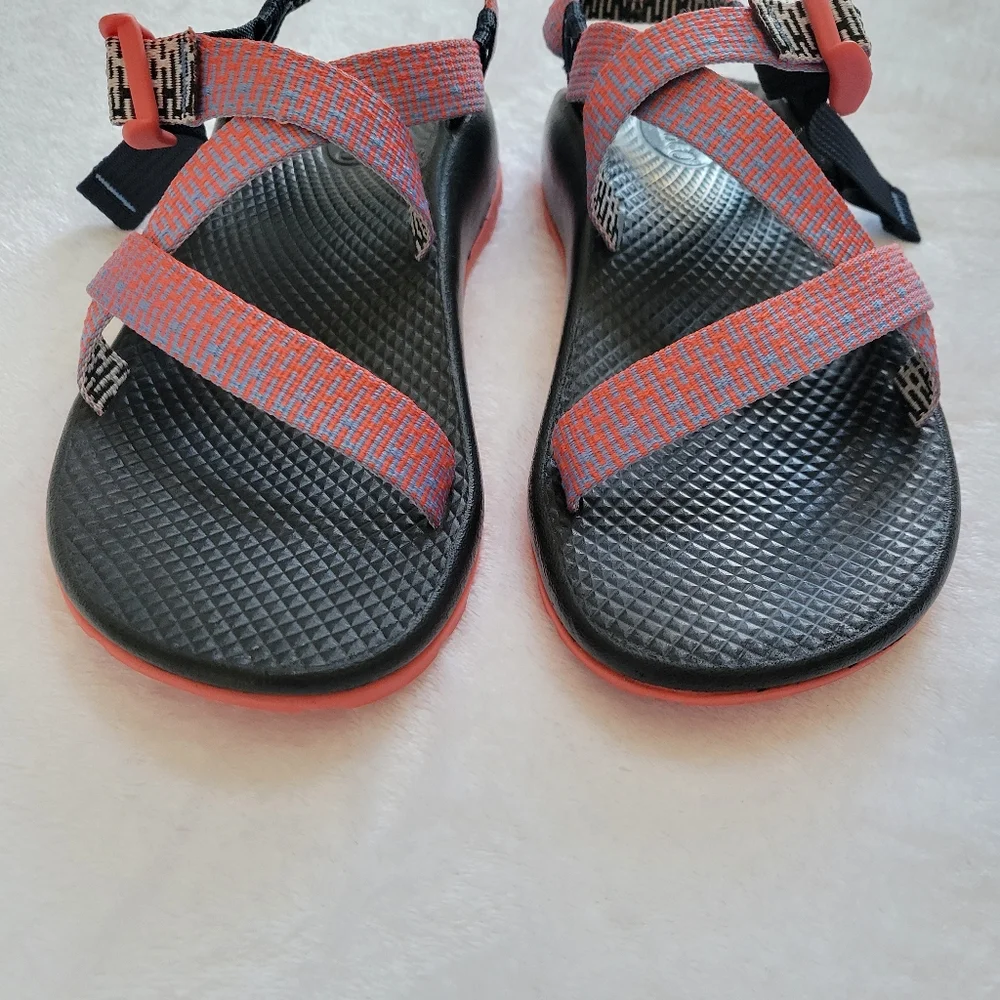 Chaco‎ Z/1 Classic Sandals Kids Size 5 Coral Blue Patterned